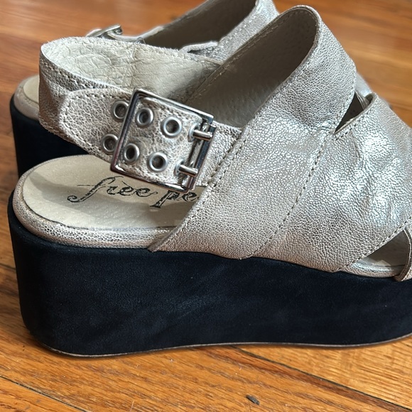 Free People Metallic Leather Platform Sandals - Picture 4 of 11